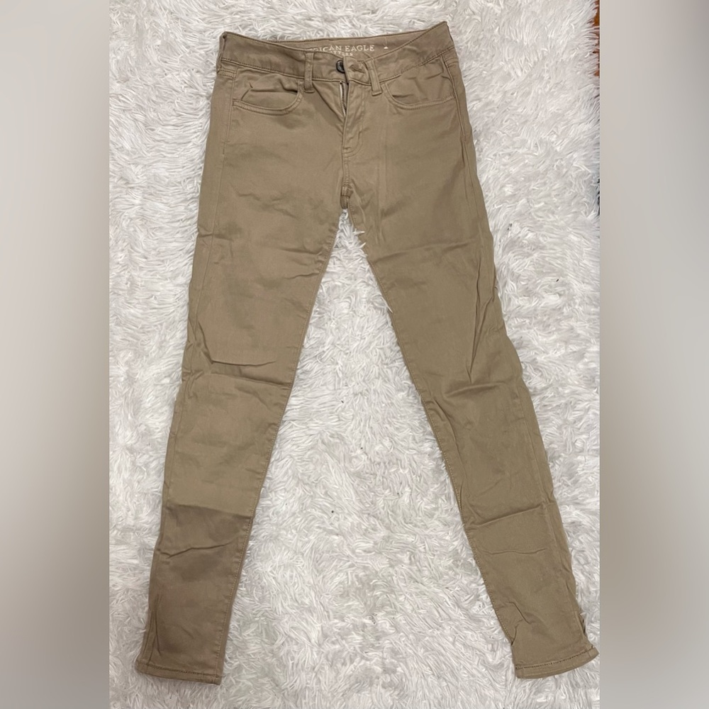 American Eagle skinny jean khakis 3L